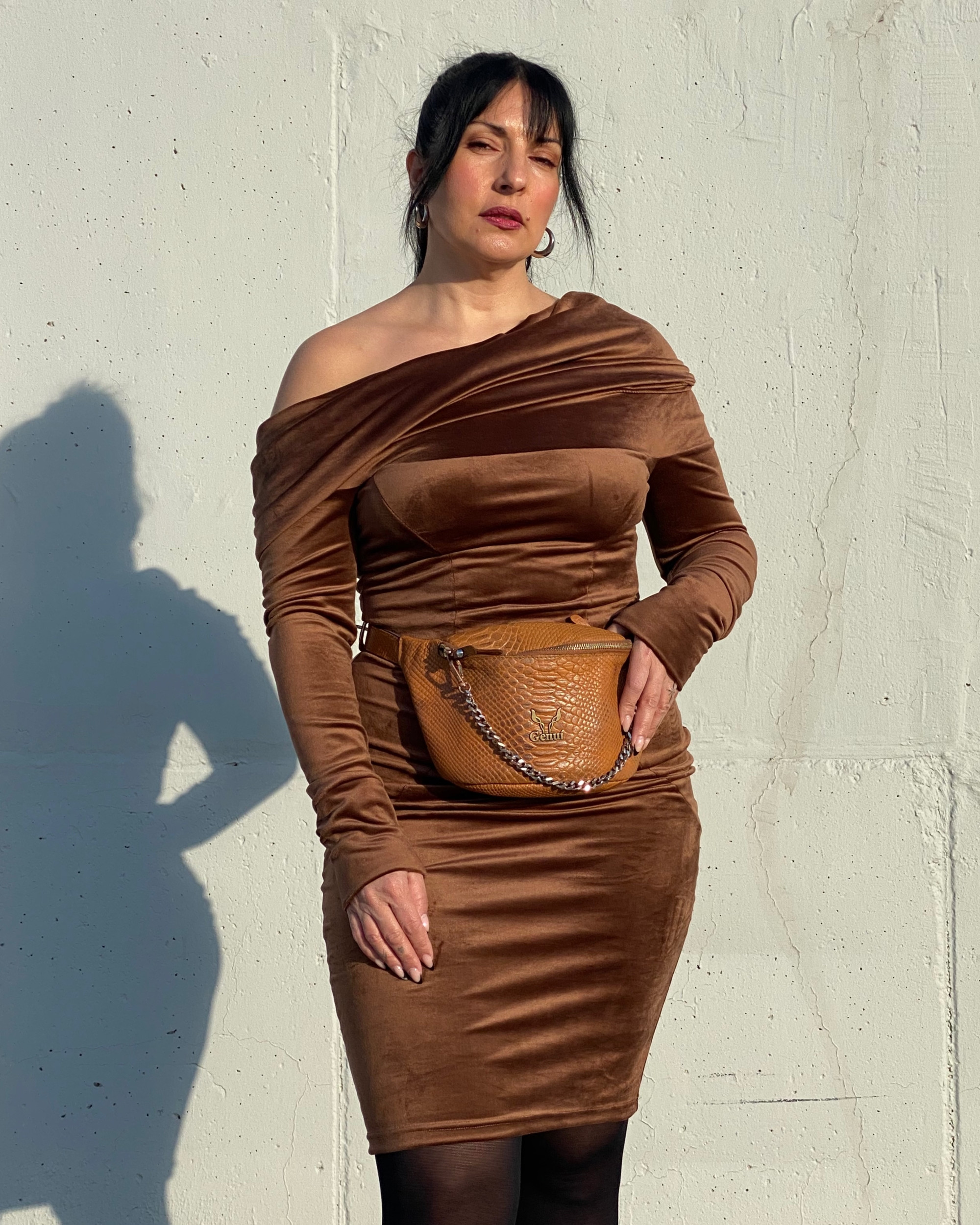 FEMININE VELVET - Image 2