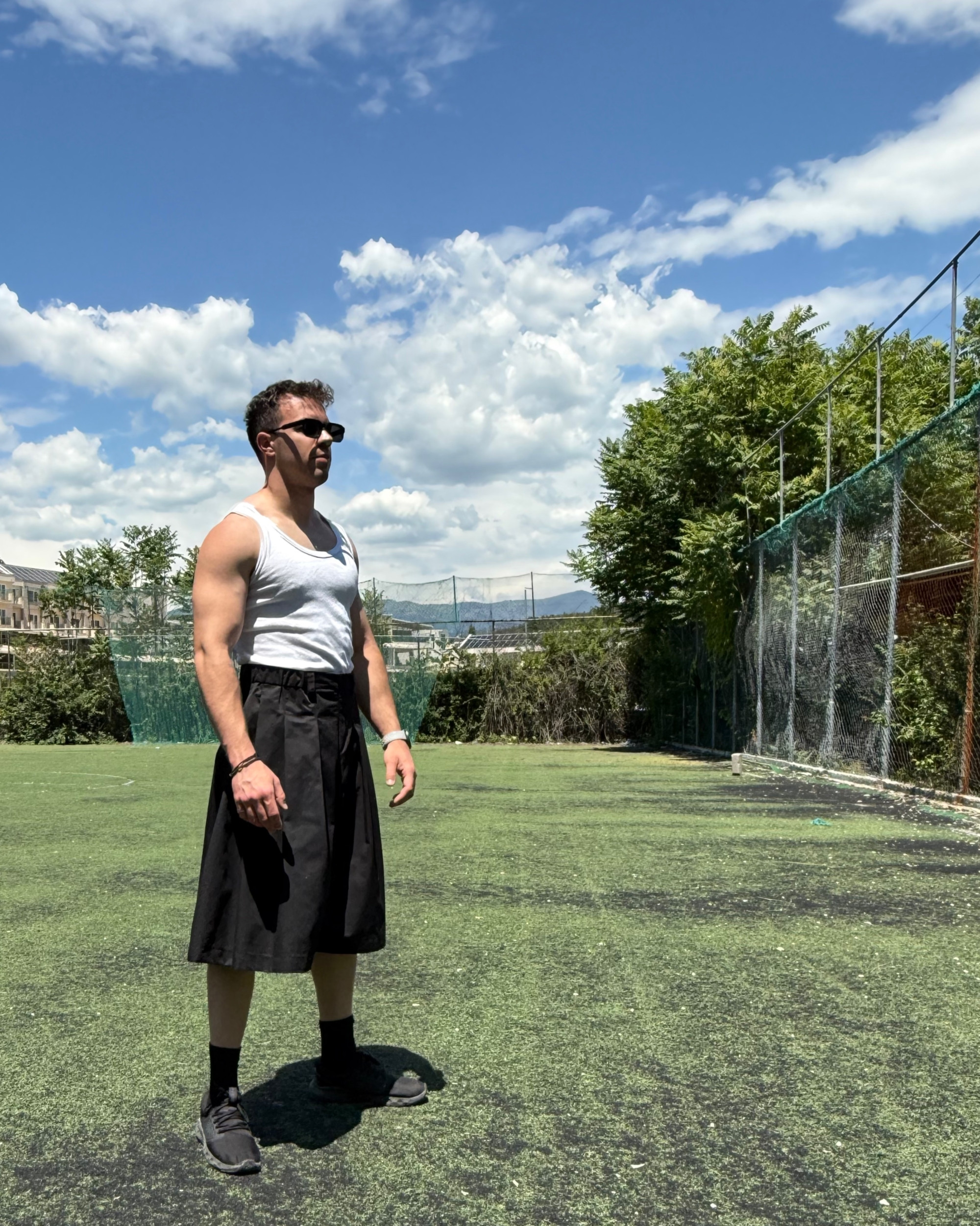 A Unisex Shorts (gabardine)