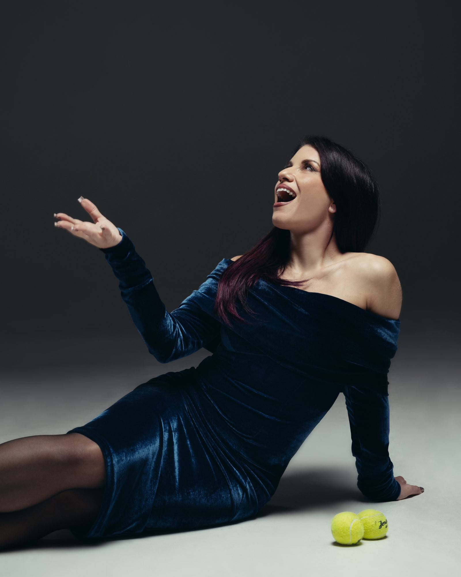 thiliko_beloudo Feminine Velvet - Image 1